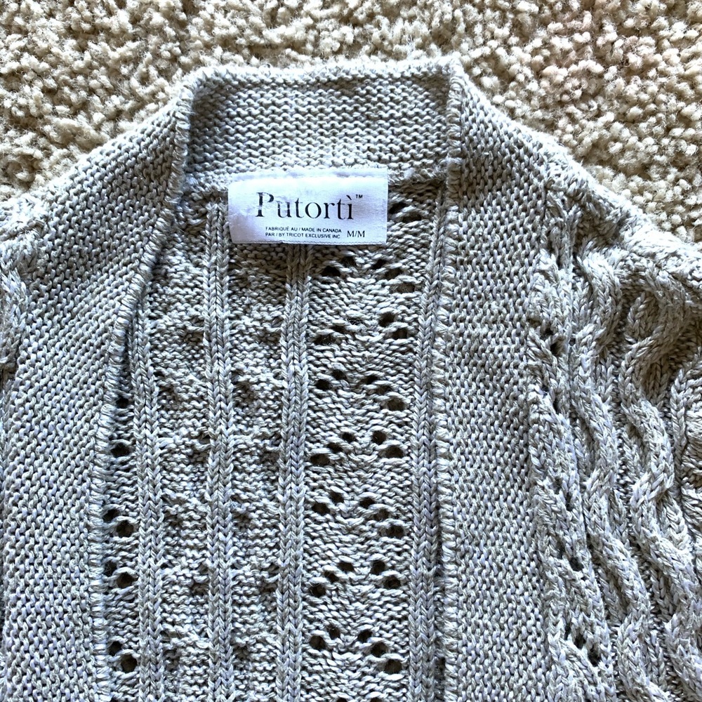 Long sleeve sweater